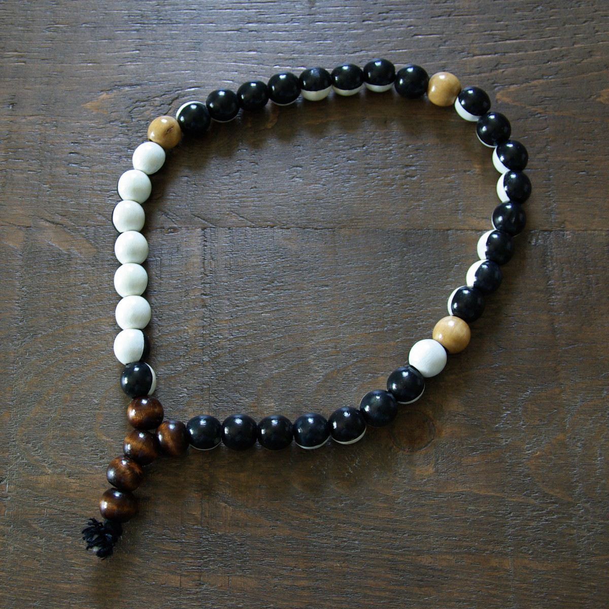 IPv4 Prayer Beads (Data Sculpture -2), 2013, Painted Wood and String, 32 Inches